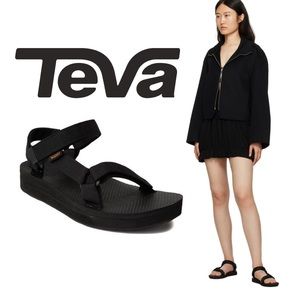 TEVA Black Original Universal Strap Sandals Wms 9, Men’s 7